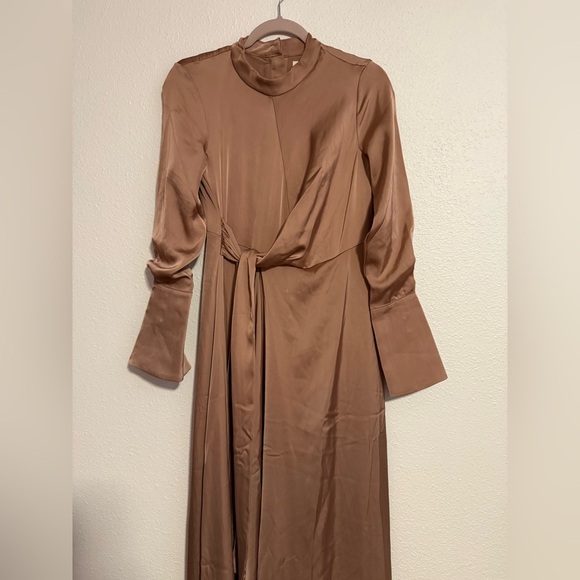 Veiled - Serena Satin Side Tie Maxi Dress Dusty Mauve - Picture 2 of 9